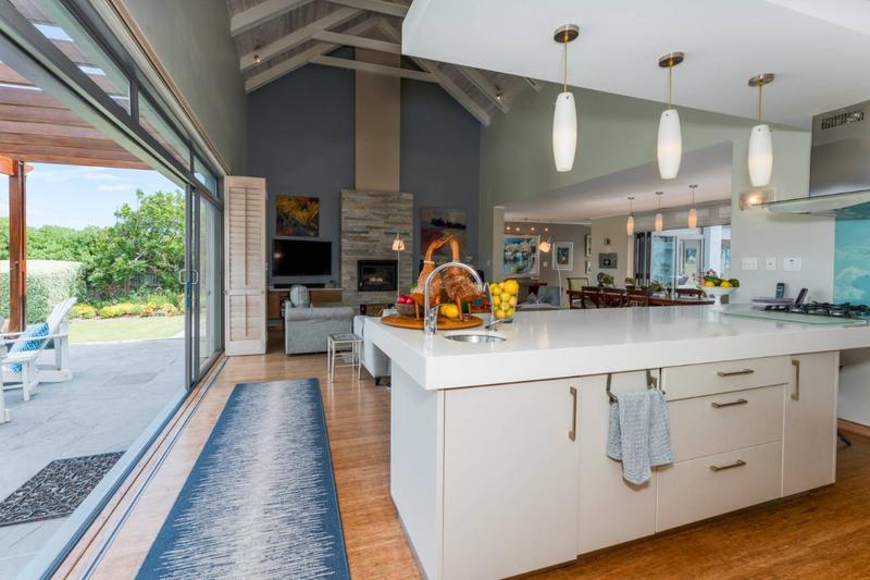 3 Bedroom Property for Sale in Lake Michelle Western Cape